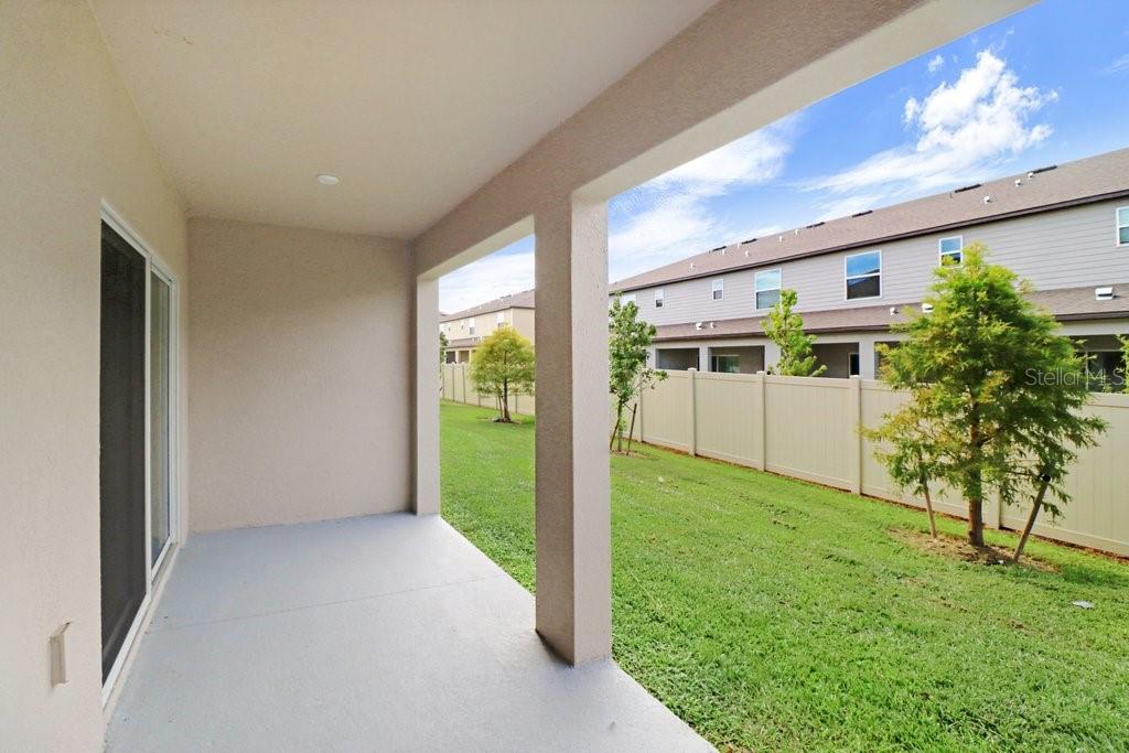 32103 POND APPLE BND