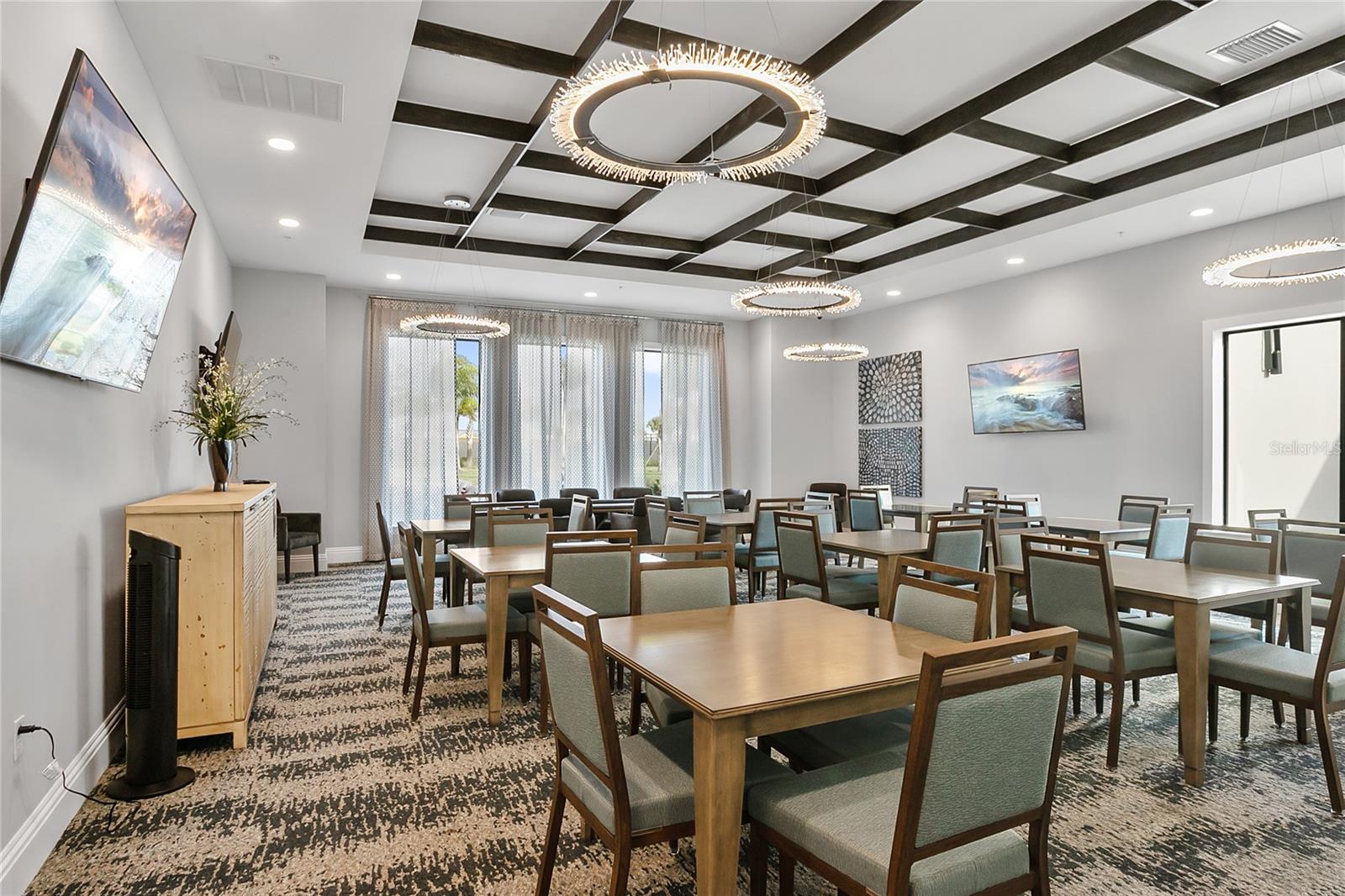 32103 POND APPLE BND