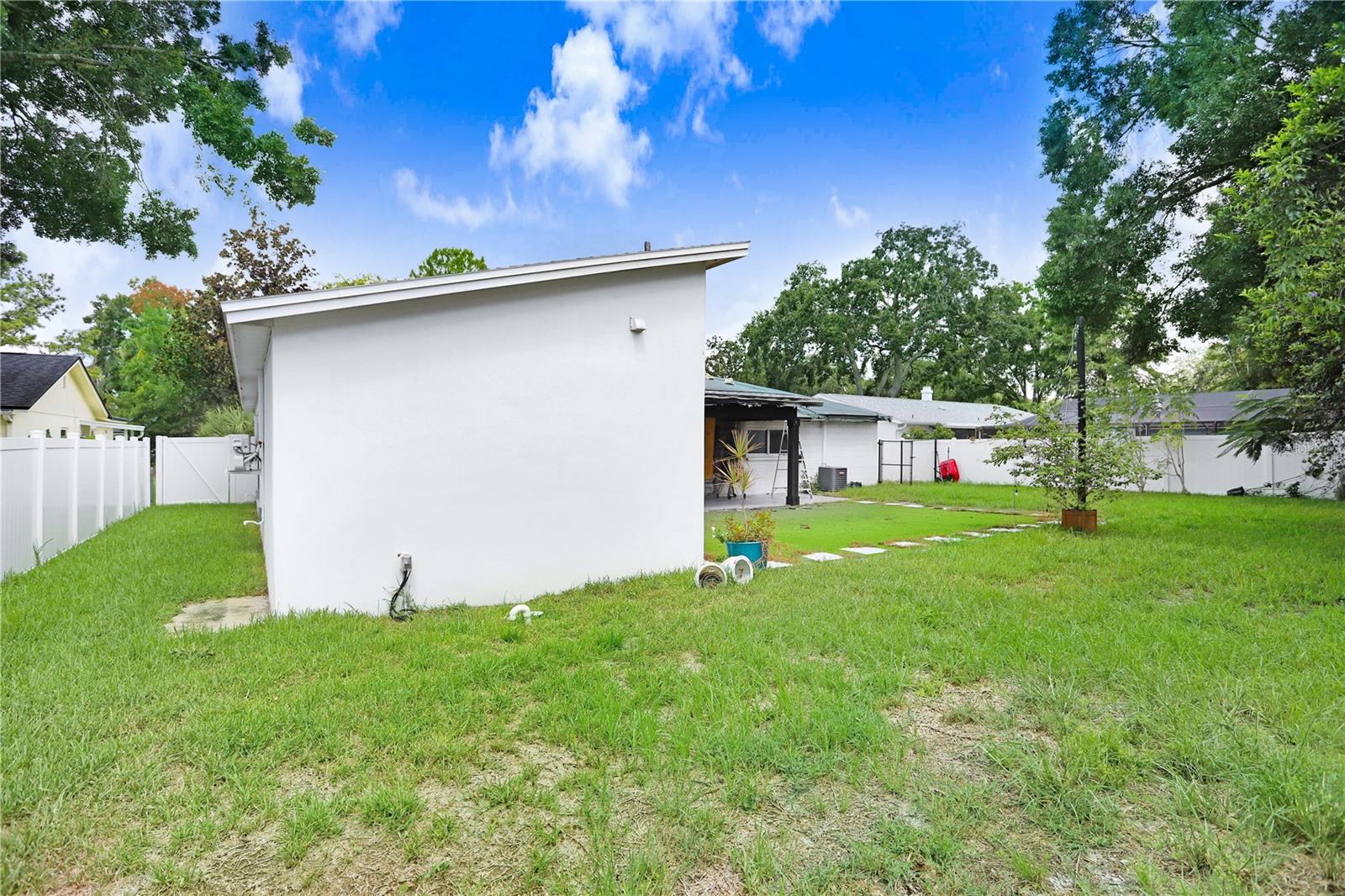 12713 SEBRING BLVD