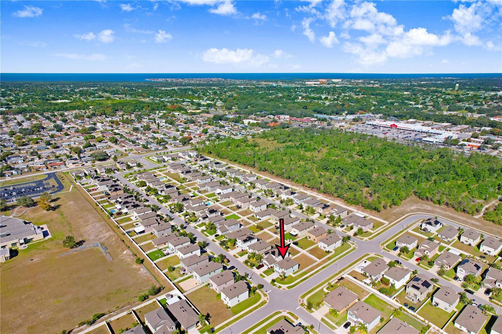 6211 SPRING CRAYFISH AVE