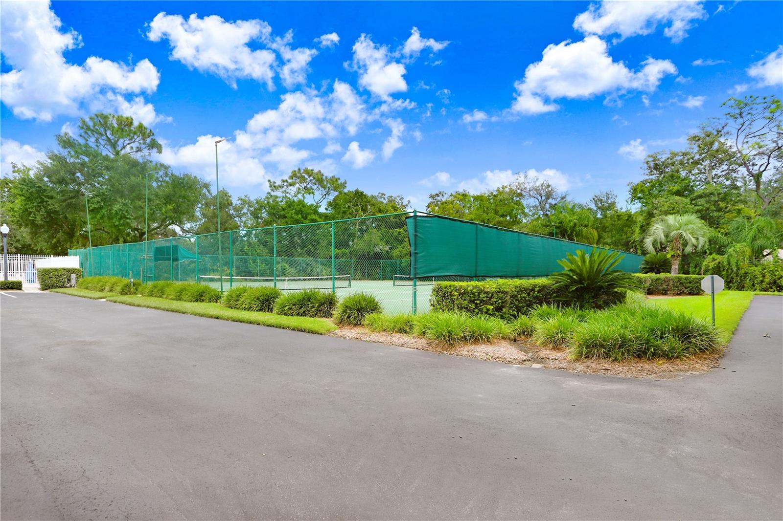 GOLF LINKS BLVD LOT 5