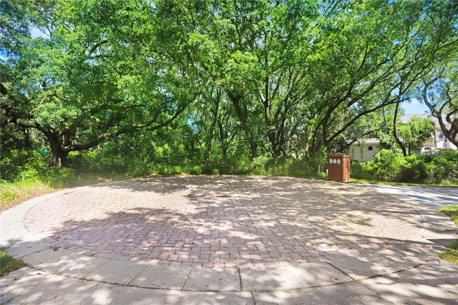 GOLF LINKS BLVD LOT 5