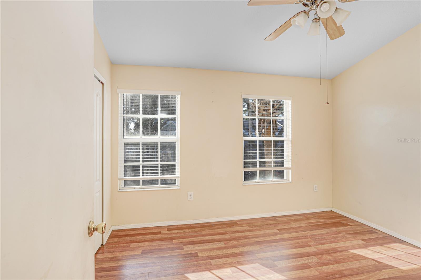 2339 LAKE WOODBERRY CIR