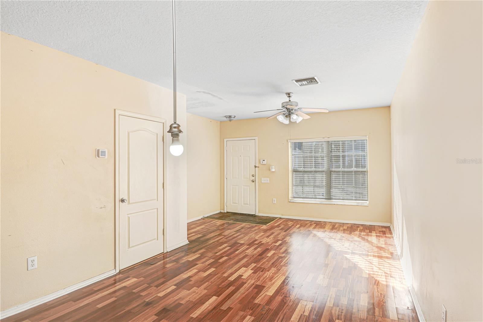 2339 LAKE WOODBERRY CIR