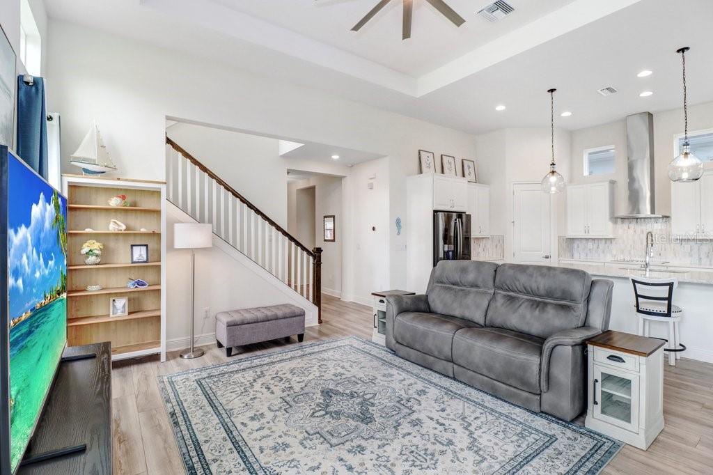 3847 LAJUANA BLVD