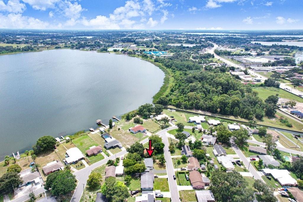 124 EDGEWATER DR