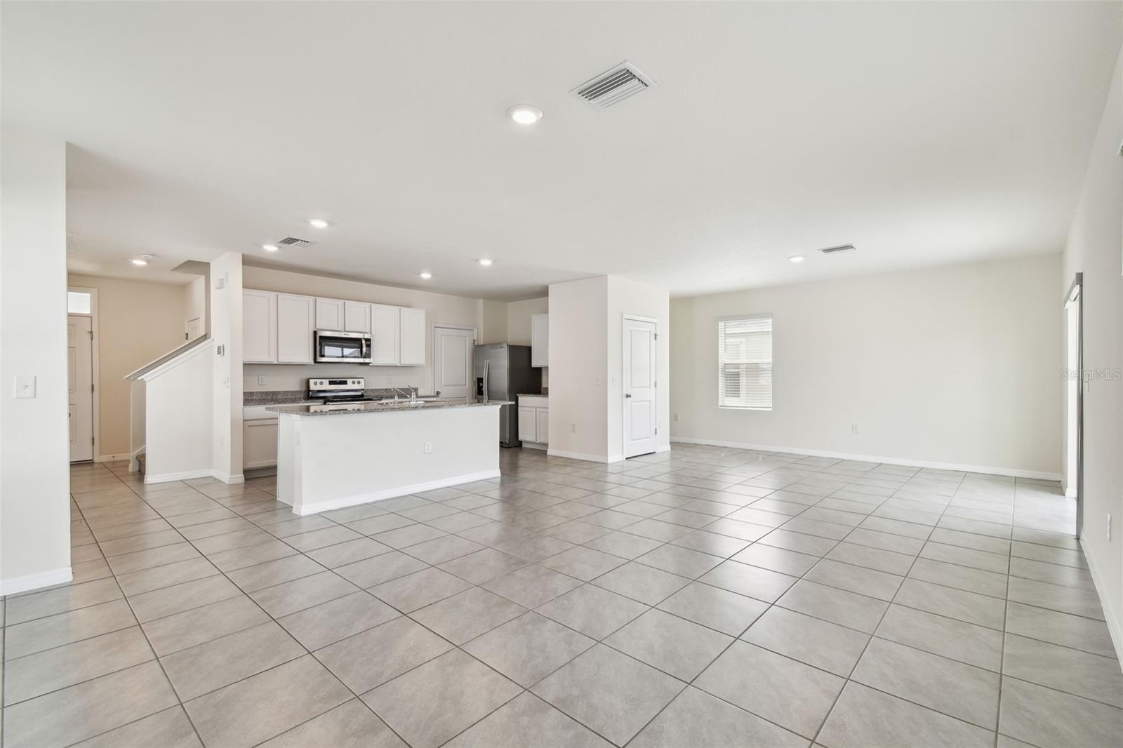 10823 PENNY GALE LOOP