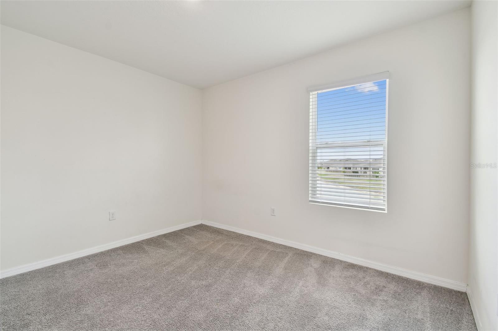 10823 PENNY GALE LOOP