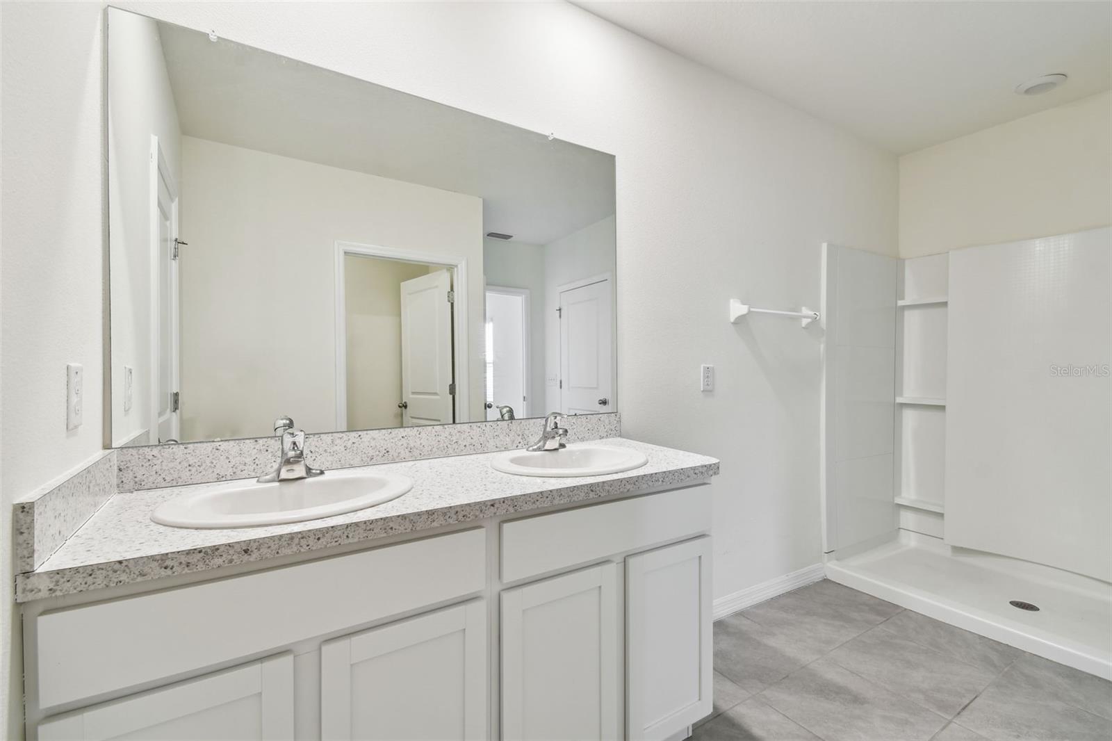 10823 PENNY GALE LOOP