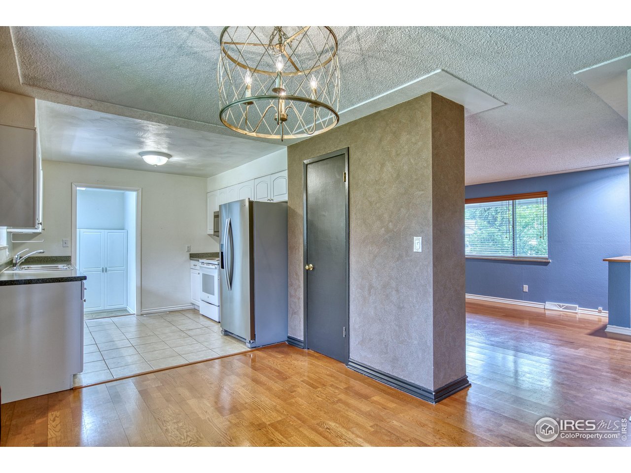 1868 Princess Dr