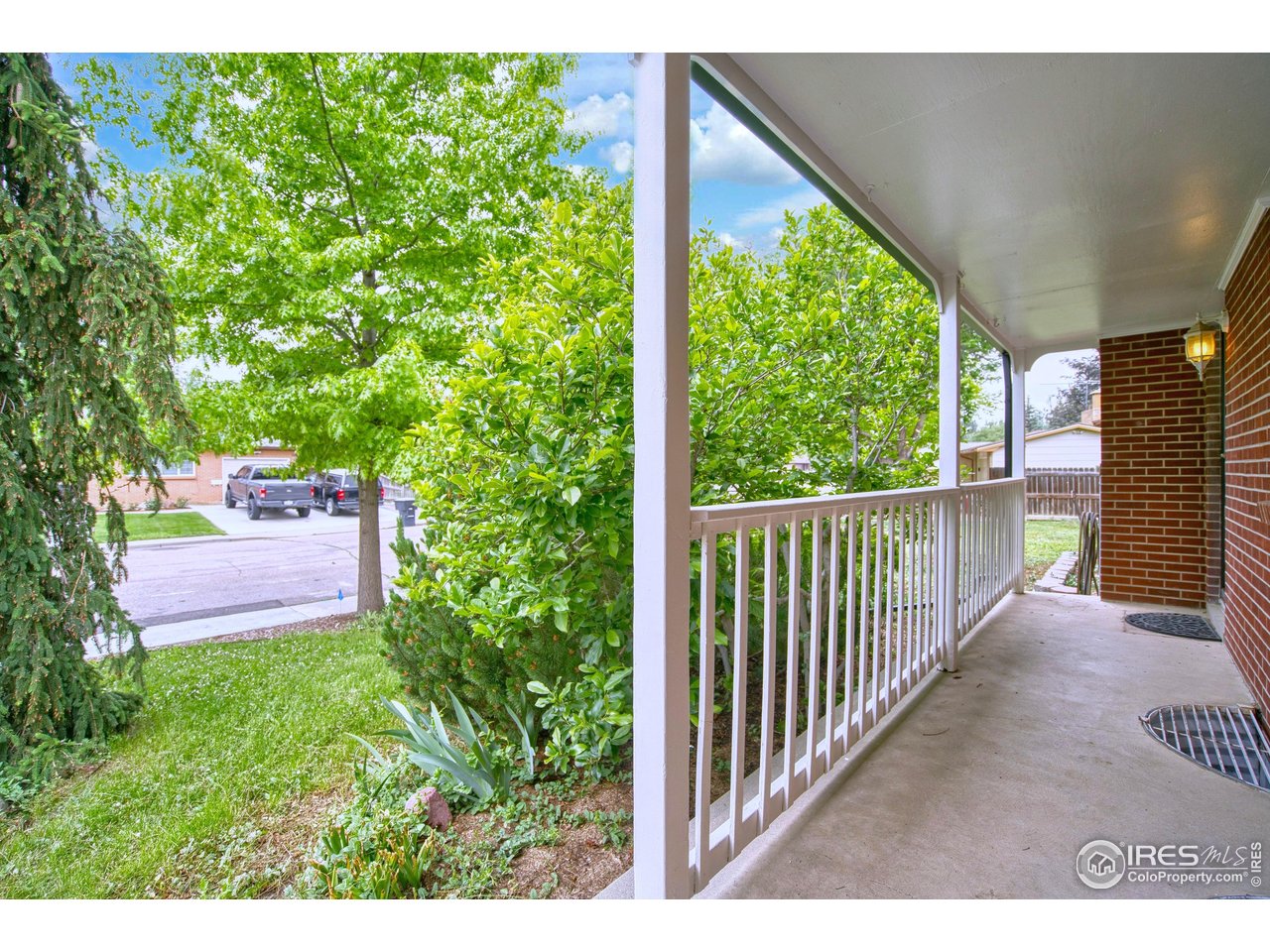 1868 Princess Dr