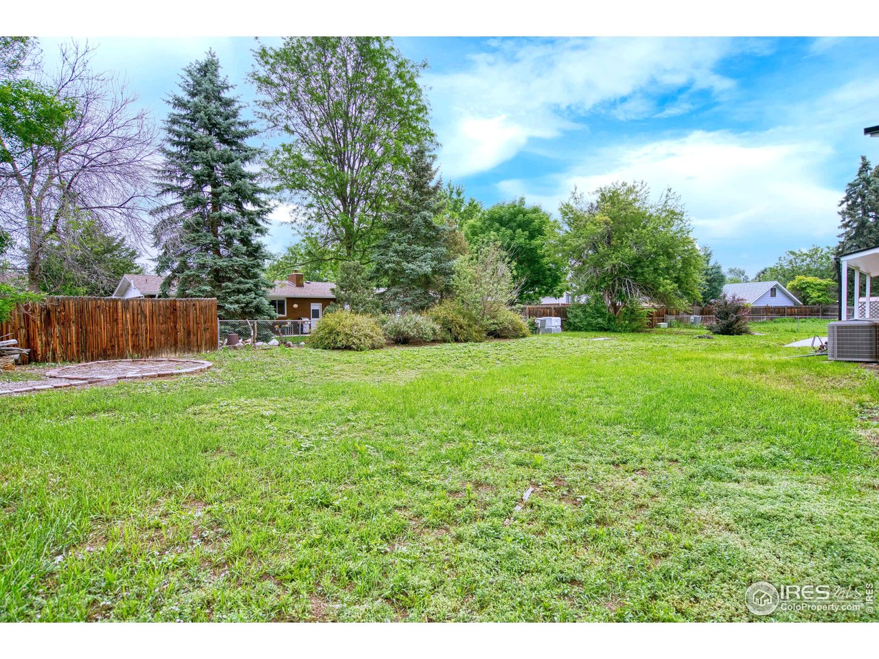 1868 Princess Dr
