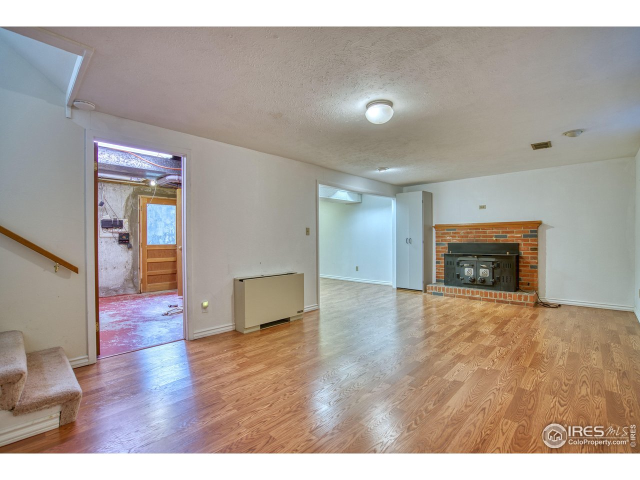 1868 Princess Dr