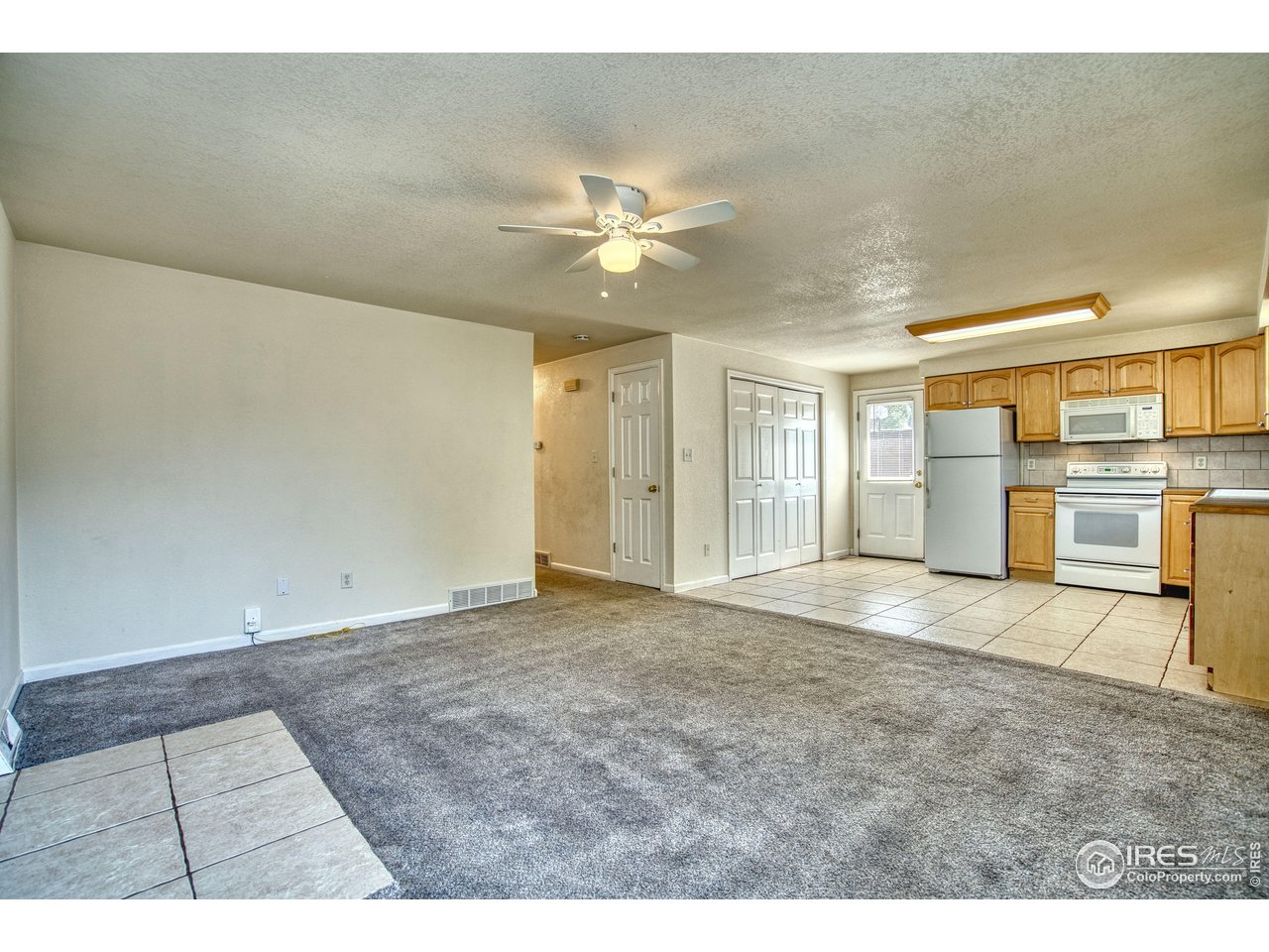 26 Durian Ct