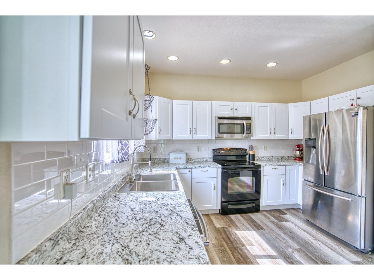 11316 Deerfield Dr