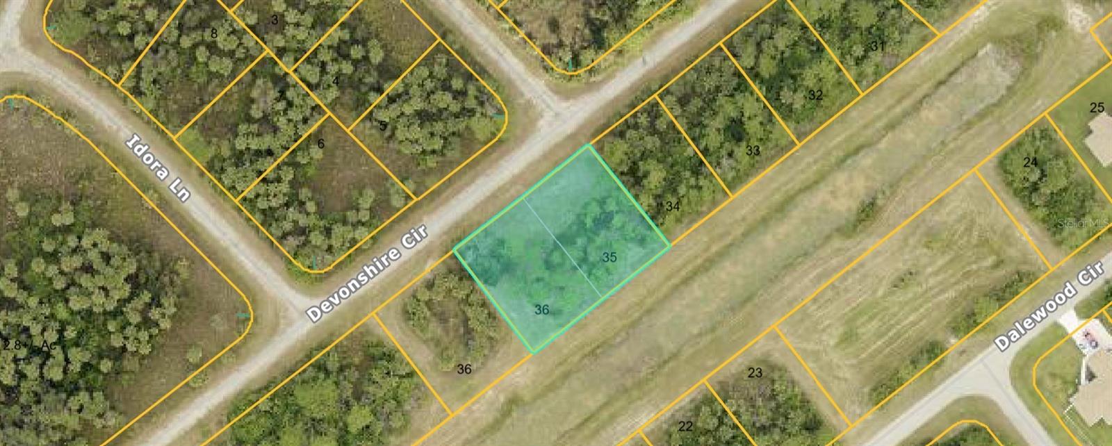 Lots 35 & 36 DEVONSHIRE CIR