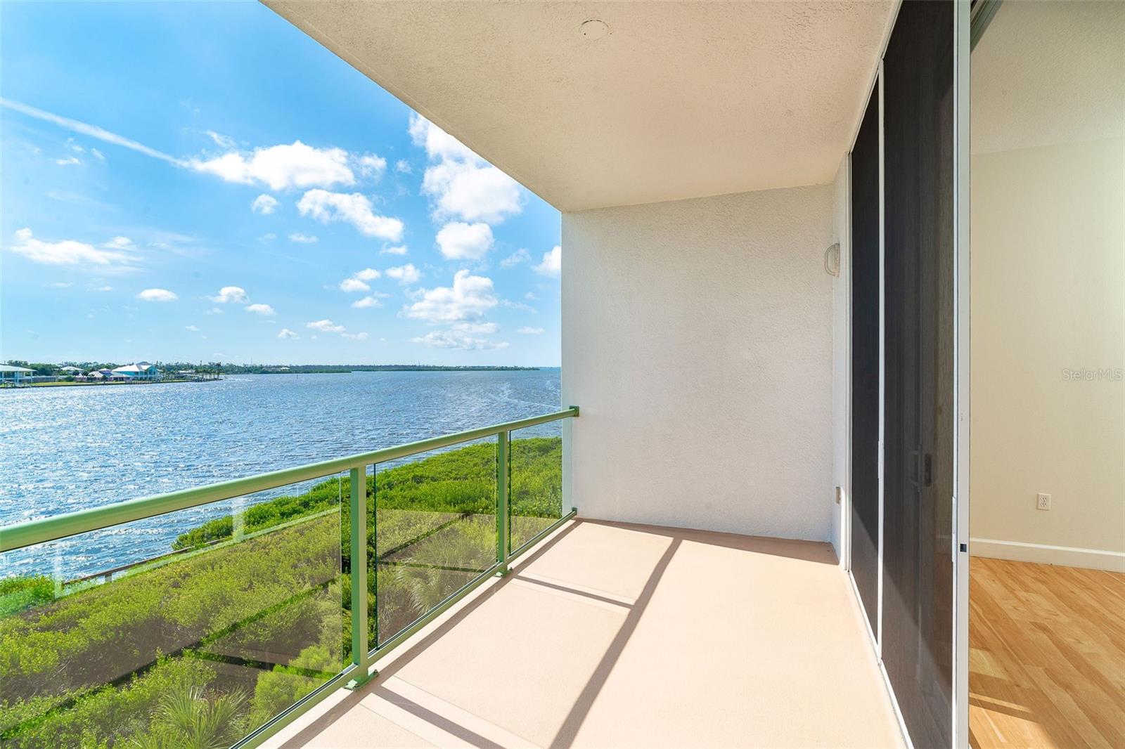 1375 BEACH RD #210