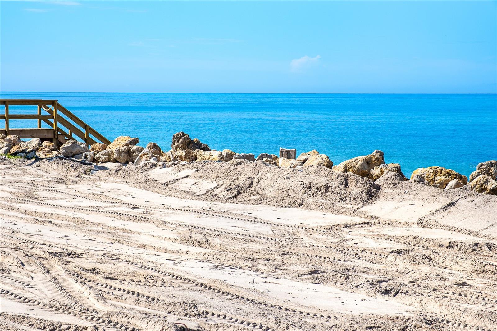 4074 N BEACH RD #CTG5