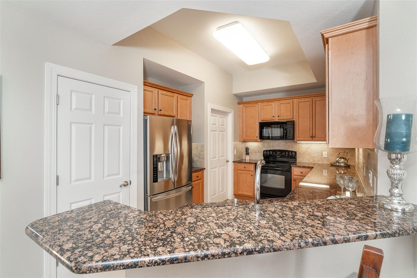 8561 AMBERJACK CIR #203