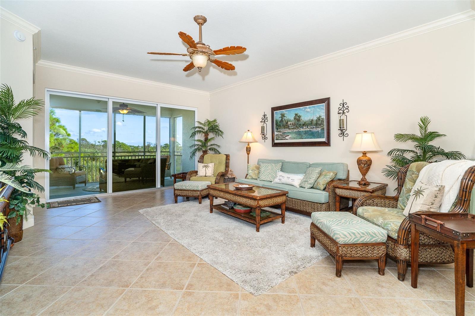 8561 AMBERJACK CIR #203