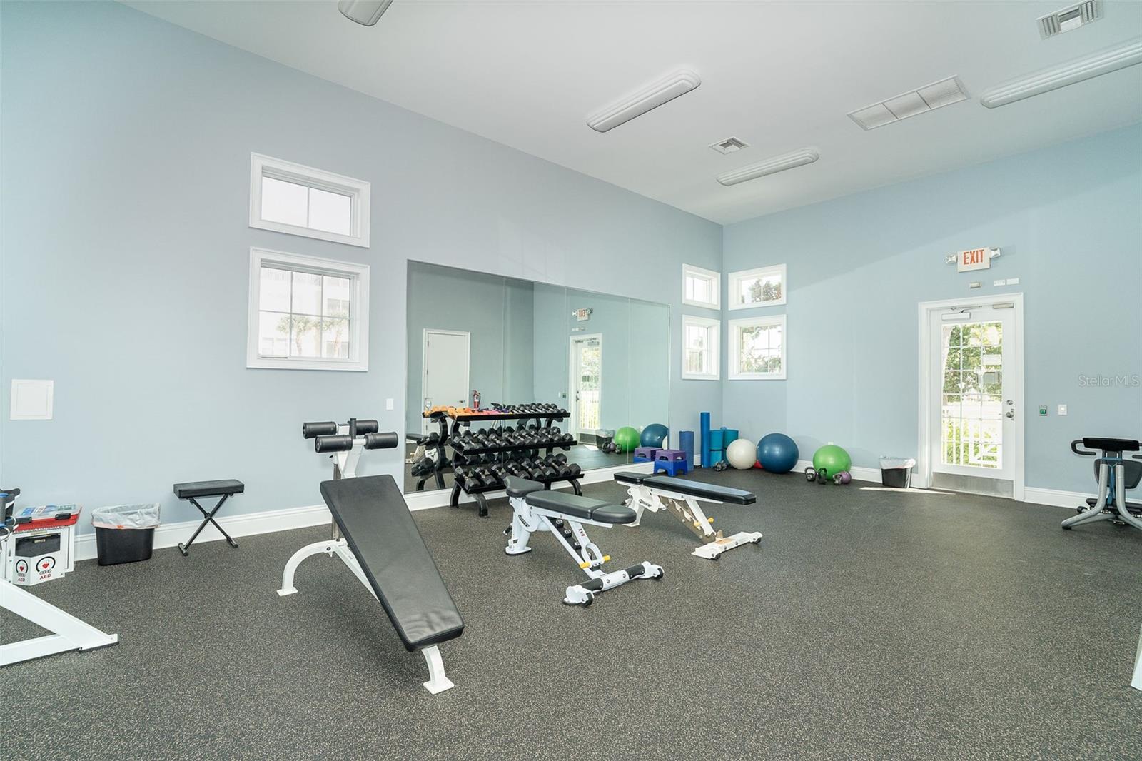 8561 AMBERJACK CIR #203