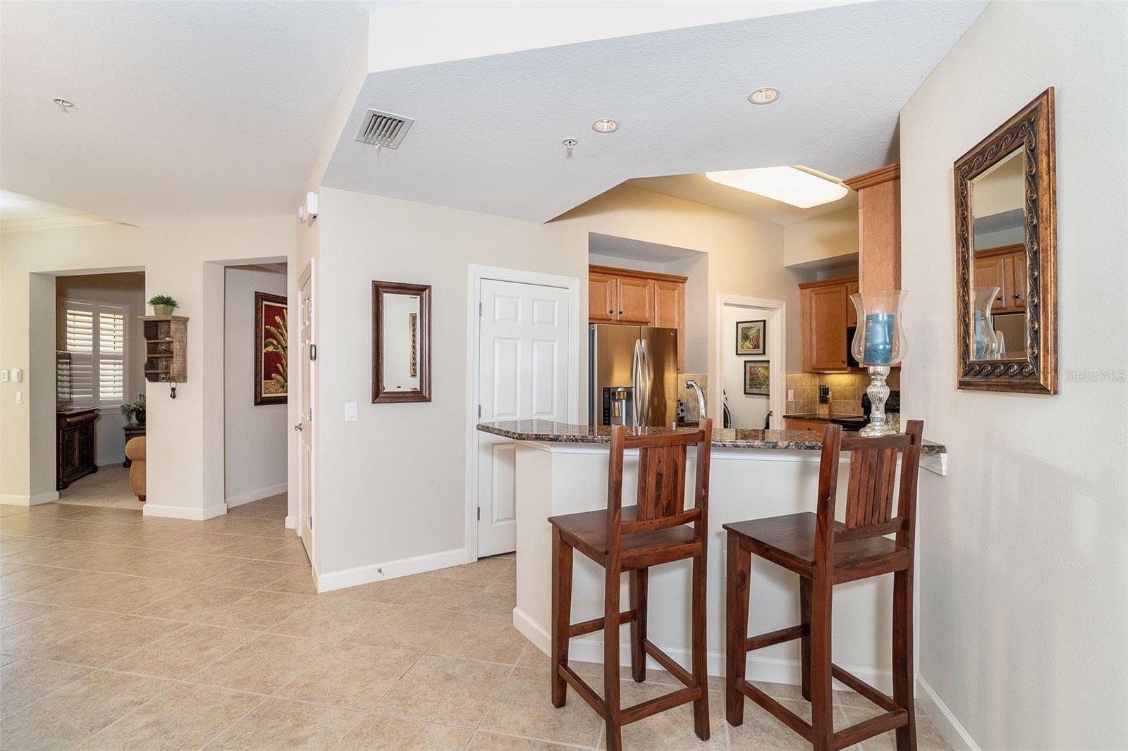 8561 AMBERJACK CIR #203