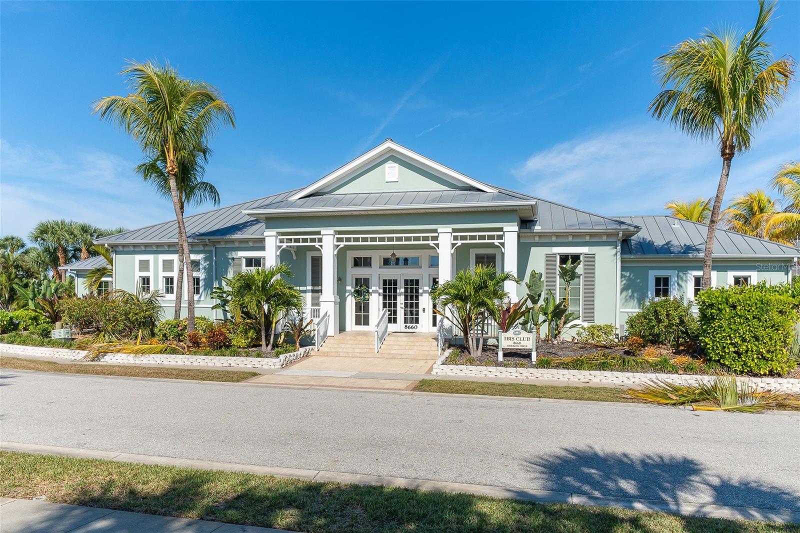 8561 AMBERJACK CIR #203