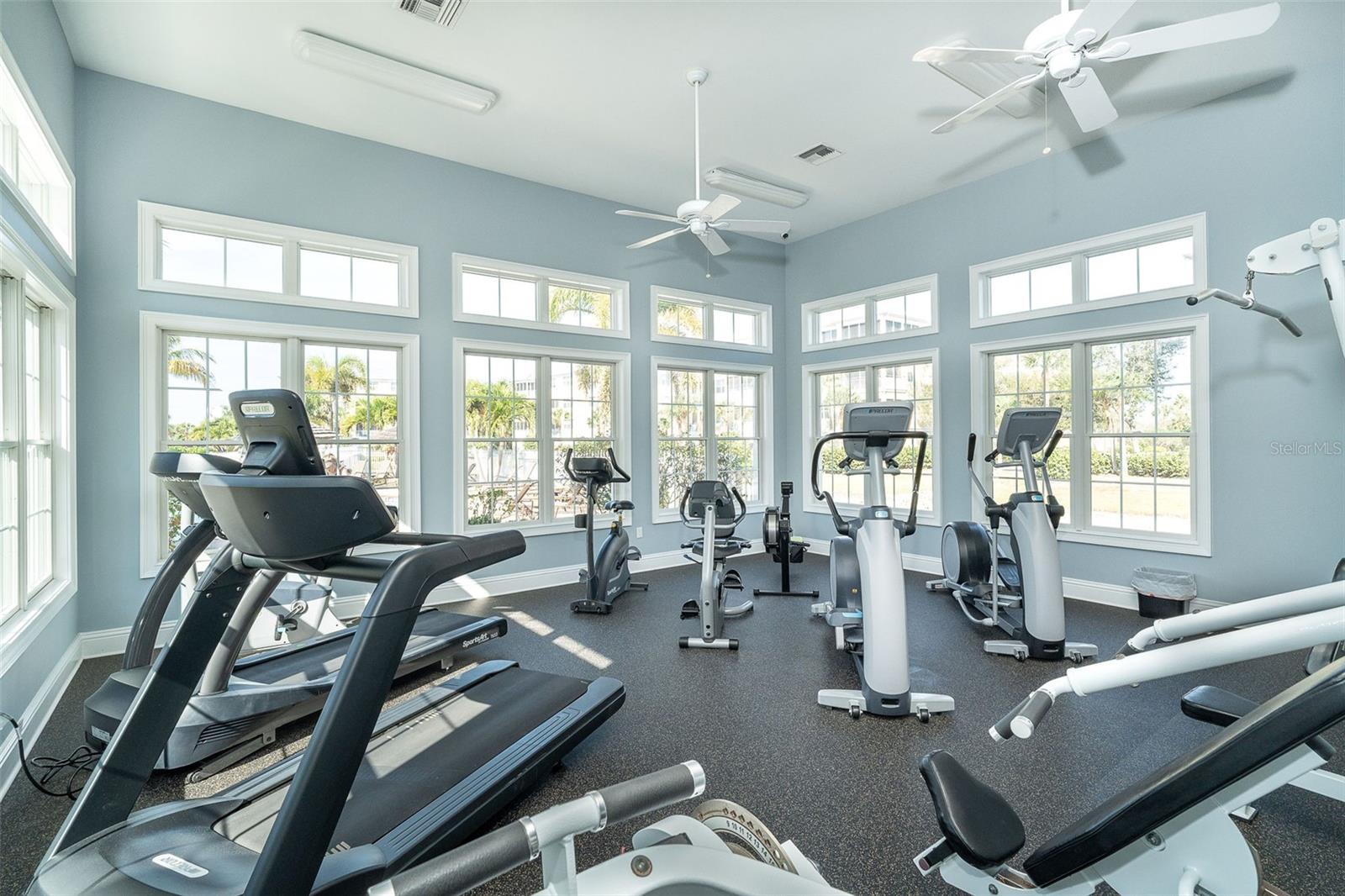 8561 AMBERJACK CIR #203