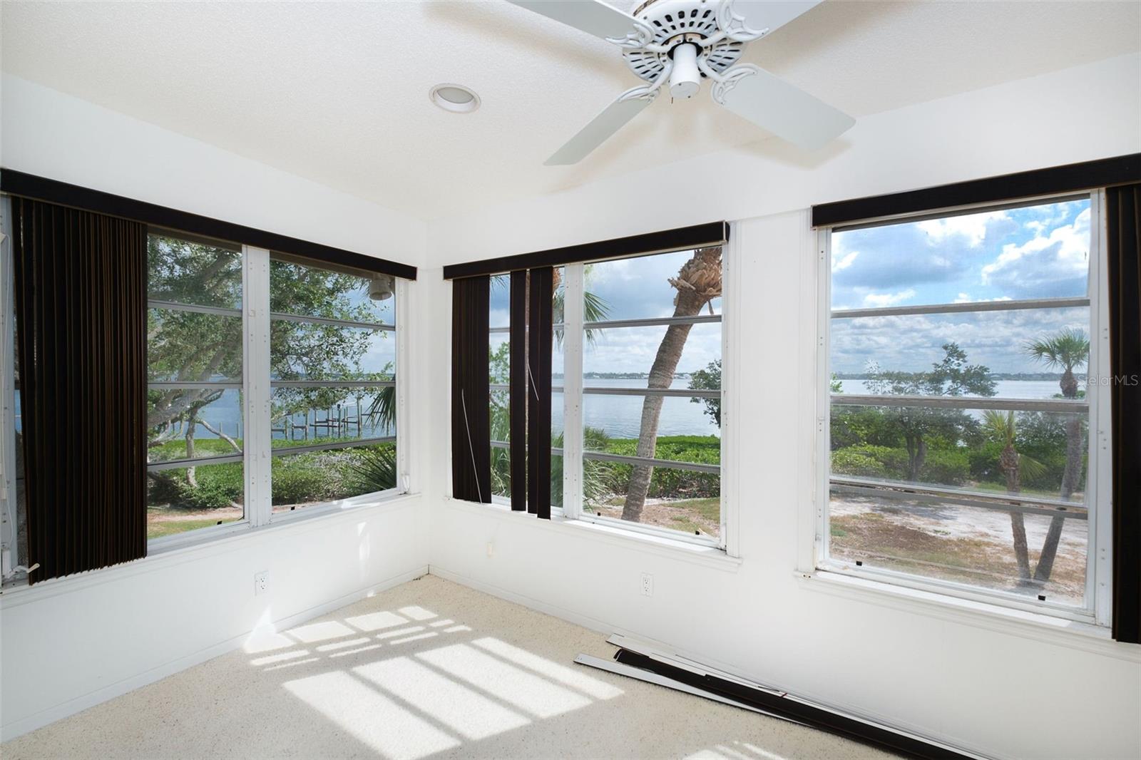 6275 MANASOTA KEY RD