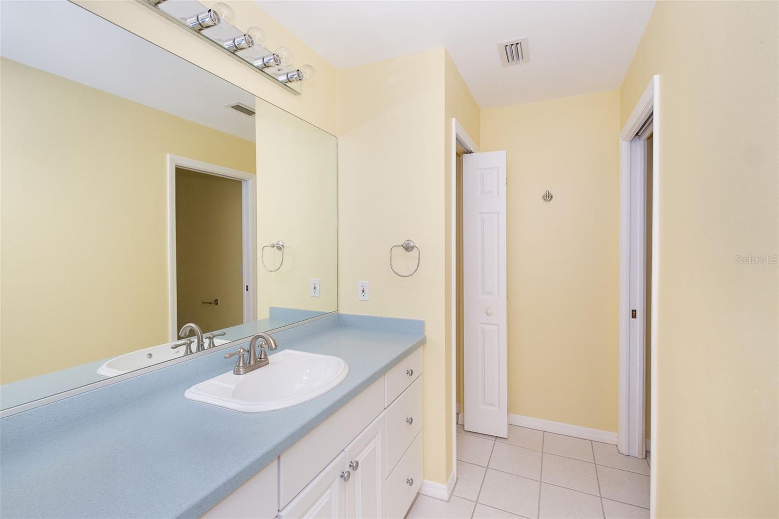 6275 MANASOTA KEY RD