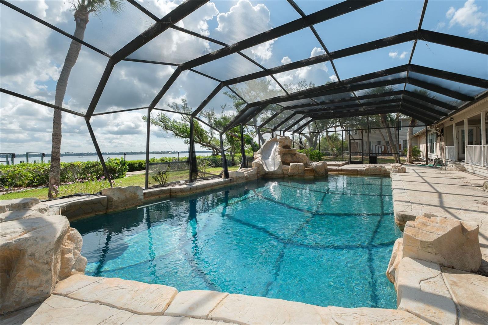 6275 MANASOTA KEY RD