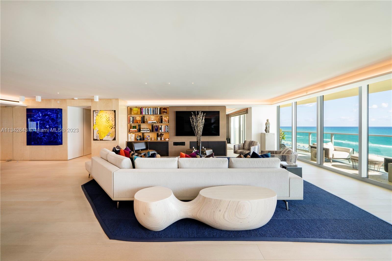 1455 Ocean Dr # 1008