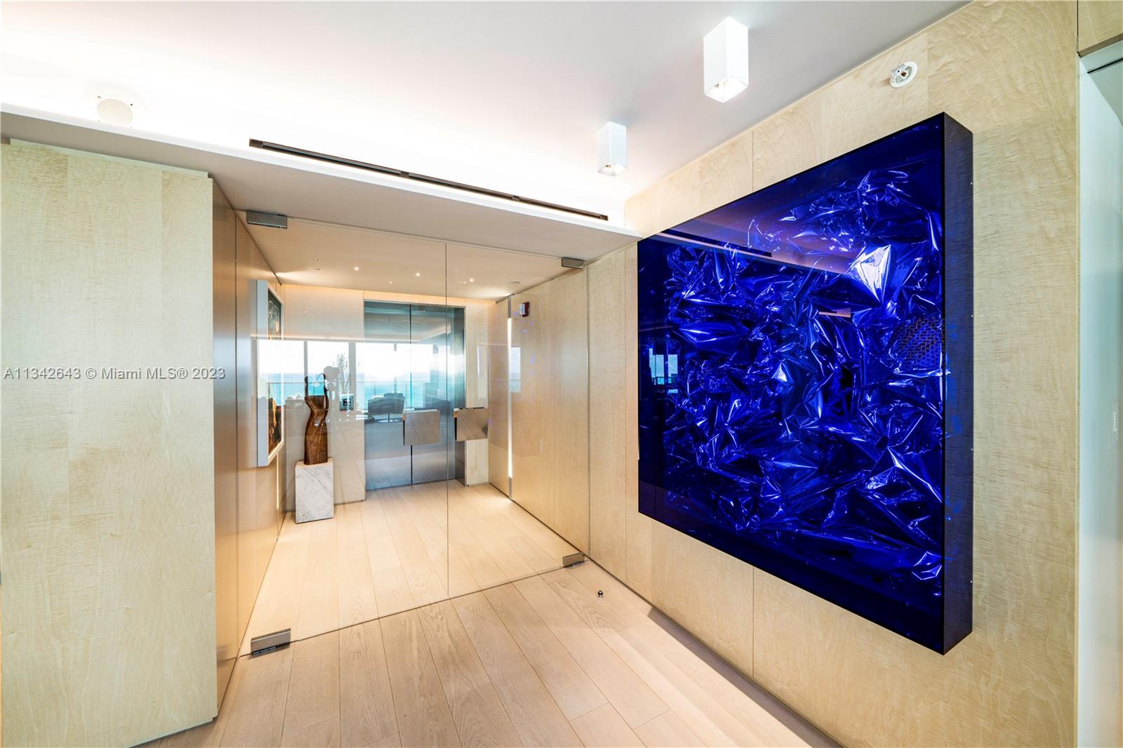 1455 Ocean Dr # 1008