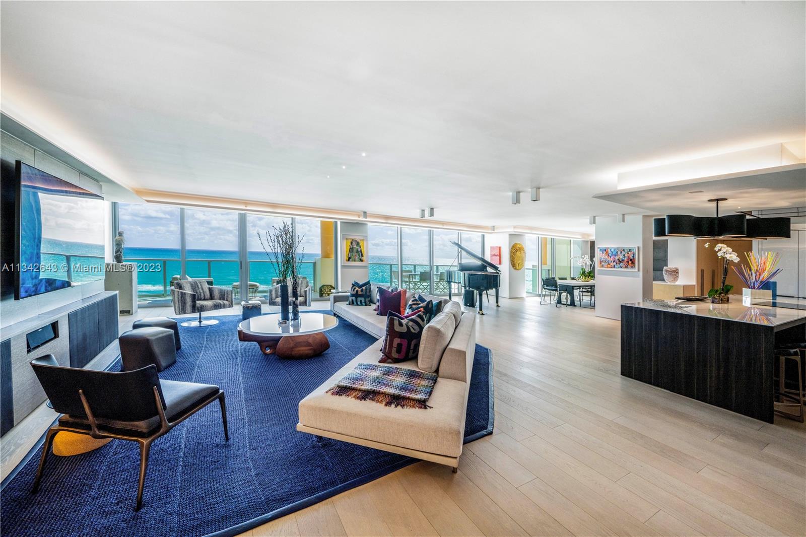 1455 Ocean Dr # 1008