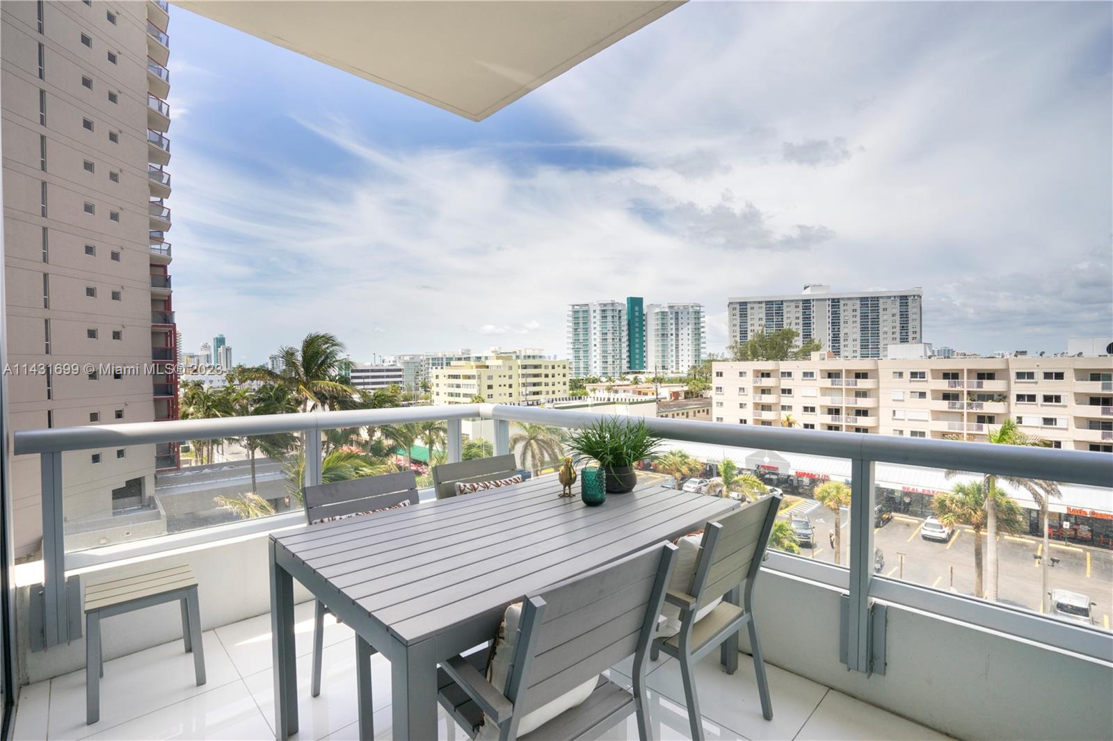 6799 Collins Ave # 411