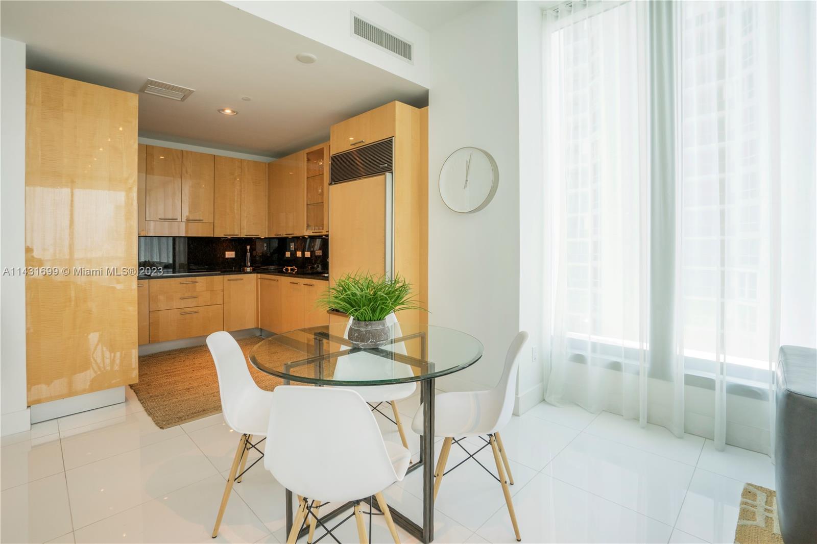6799 Collins Ave # 411