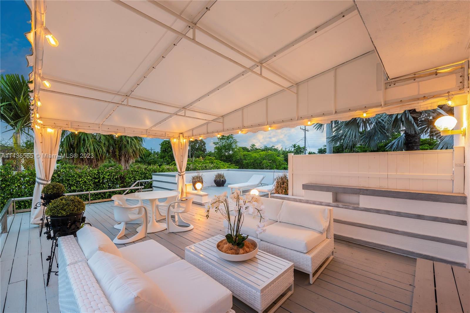 5959 La Gorce Dr