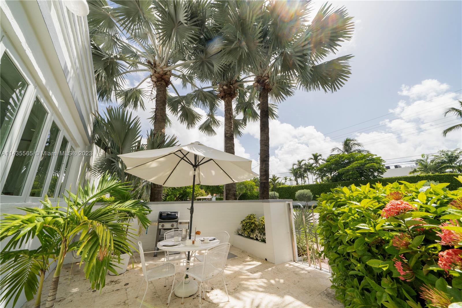 5959 La Gorce Dr