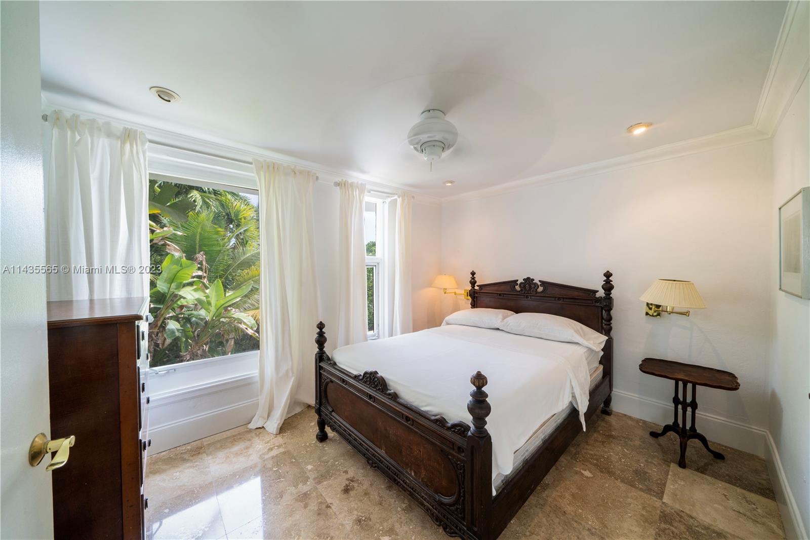 5959 La Gorce Dr