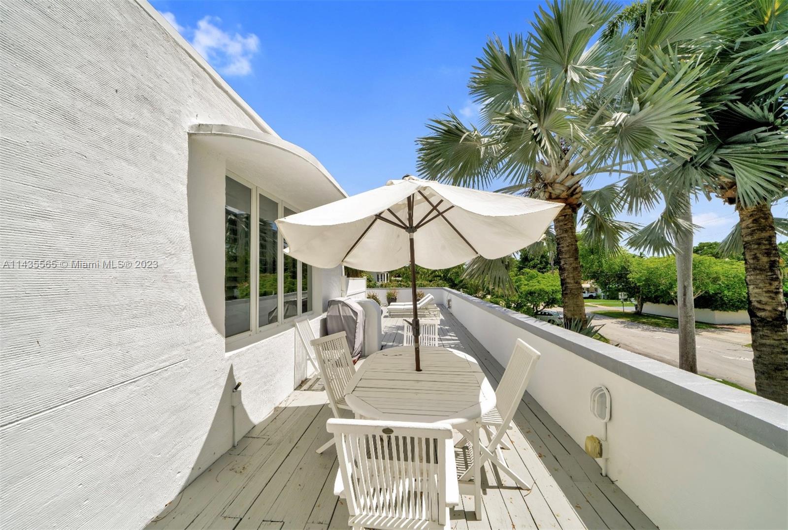 5959 La Gorce Dr