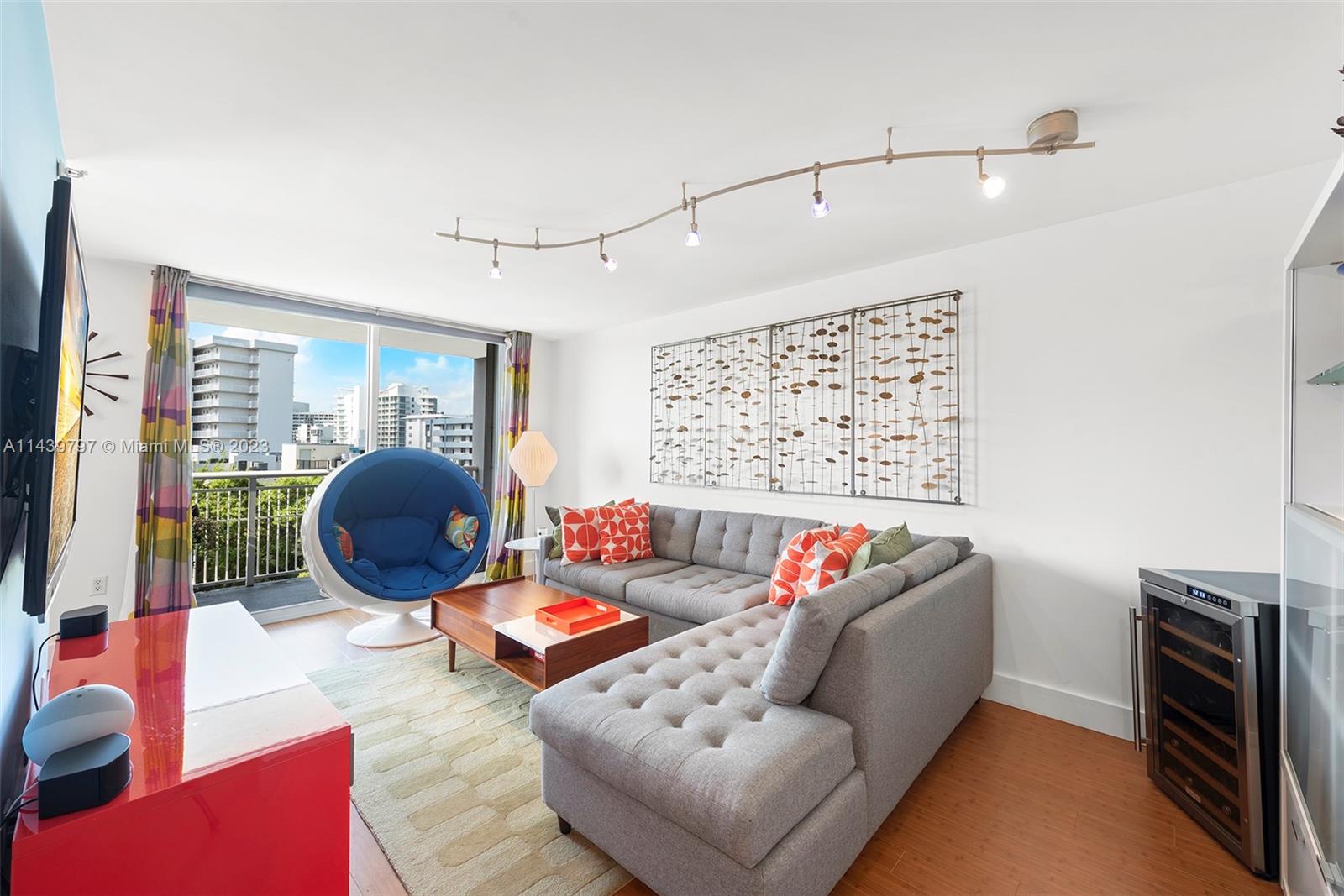 1688 West Ave # 606