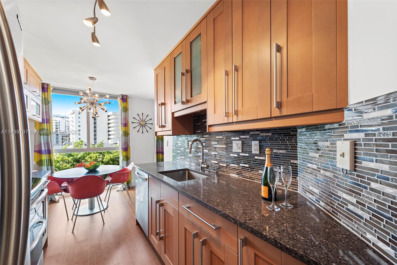 1688 West Ave # 606
