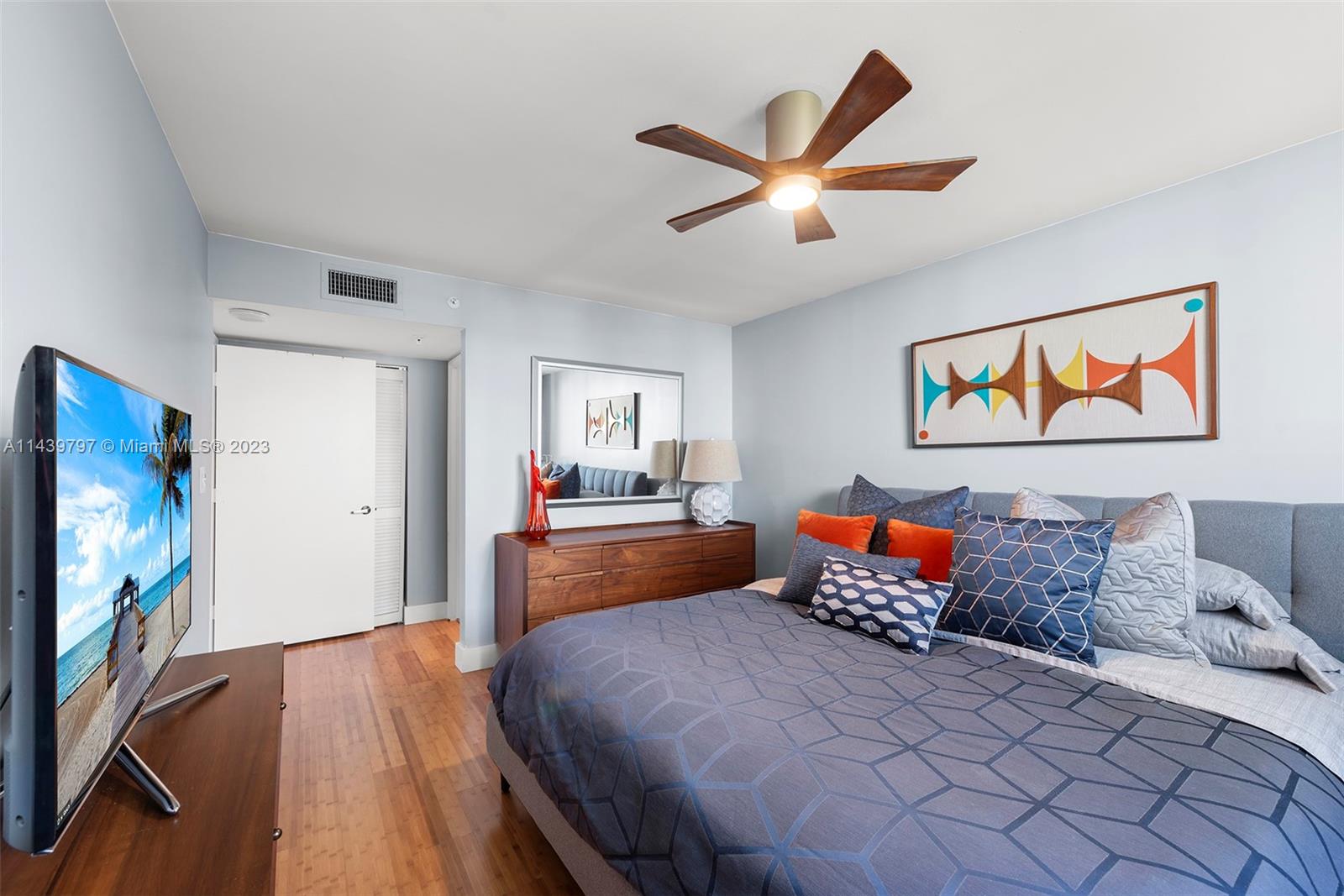 1688 West Ave # 606