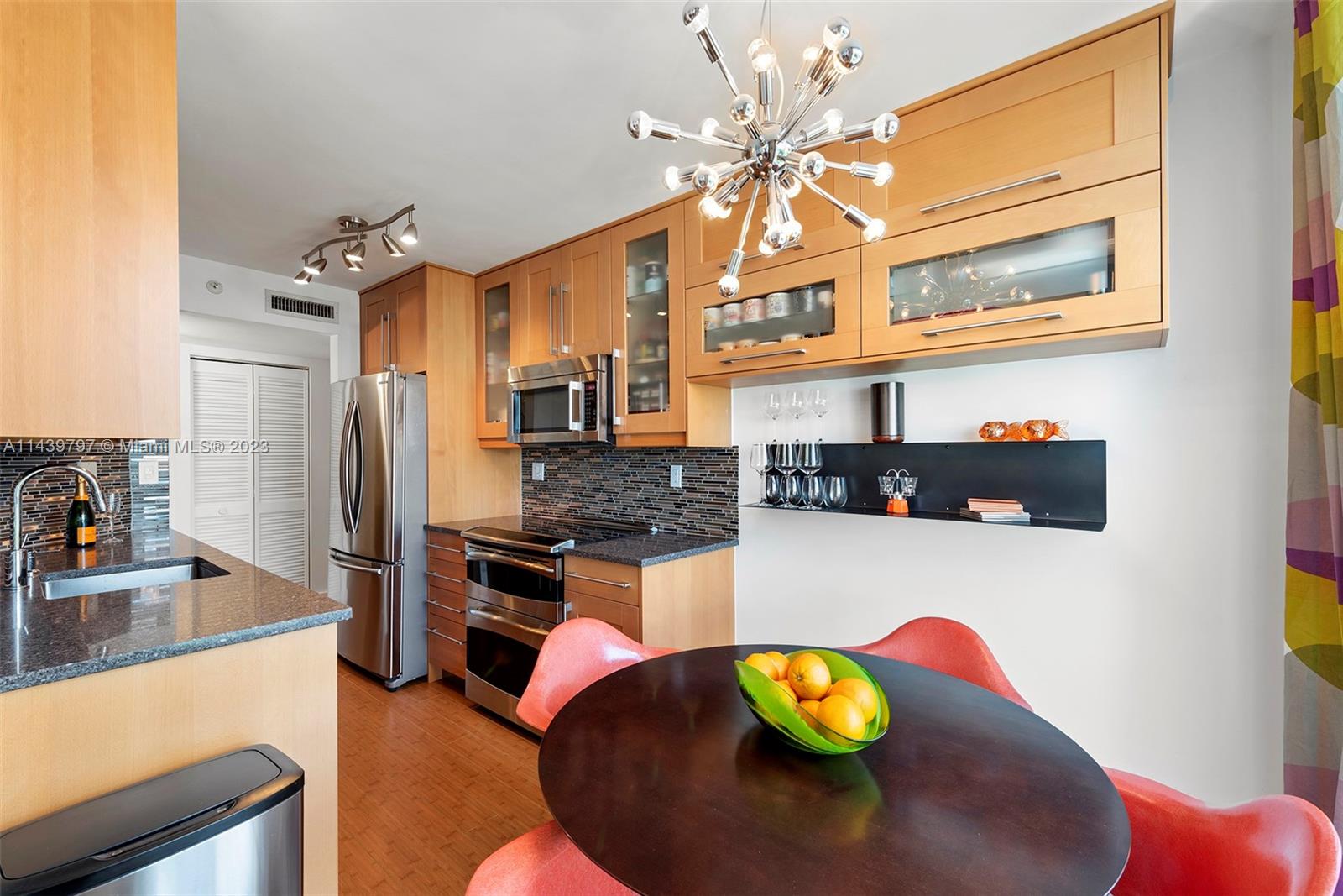 1688 West Ave # 606