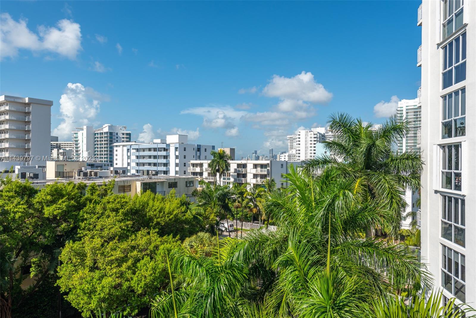 1688 West Ave # 606
