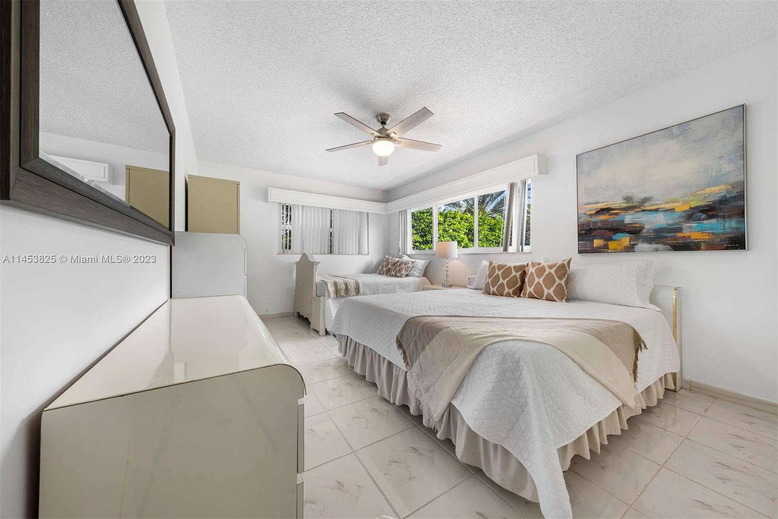 575 Fairway Dr