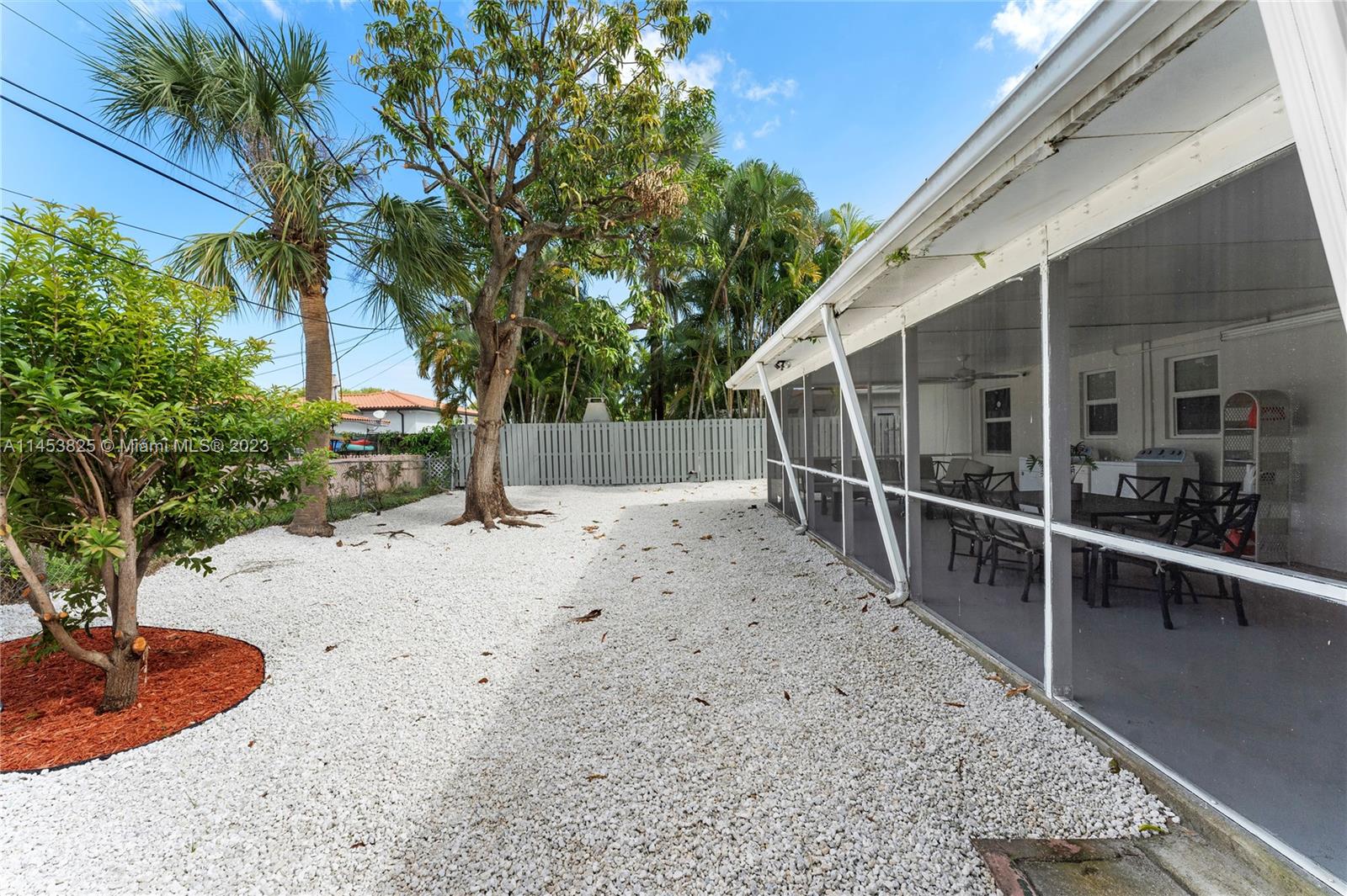 575 Fairway Dr
