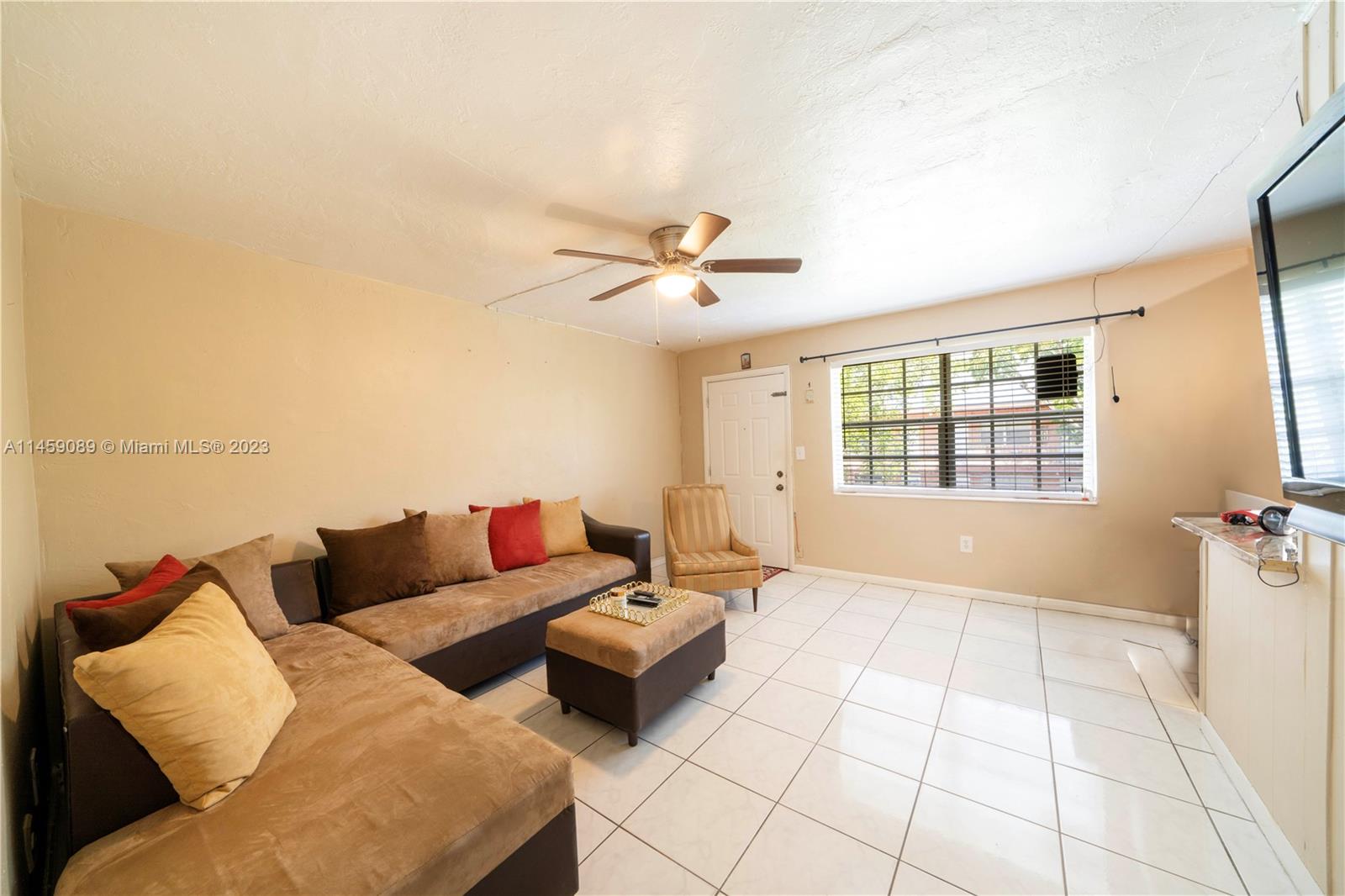 4550 Ludlam Rd # 20