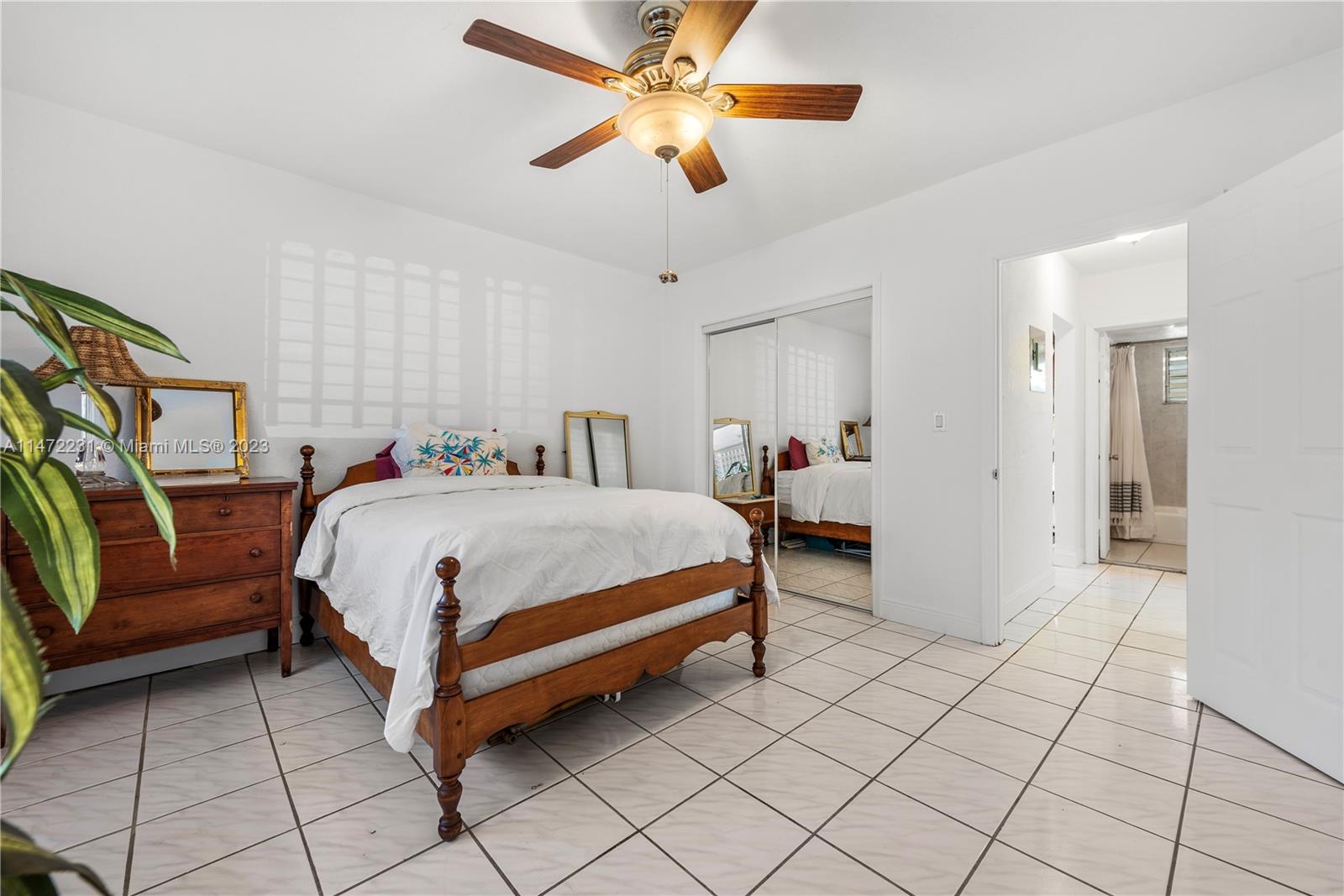 6885 Byron Ave # 101