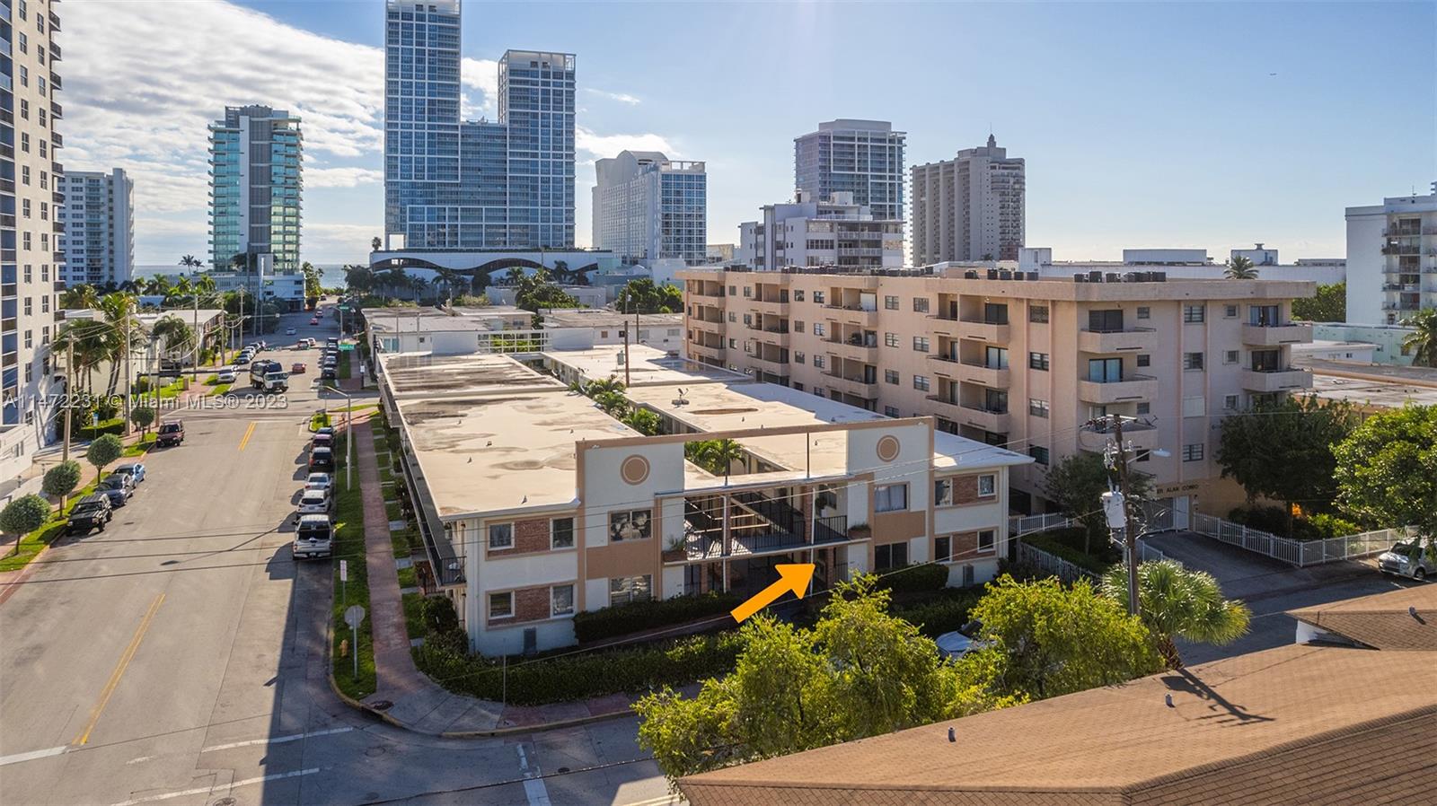 6885 Byron Ave # 101